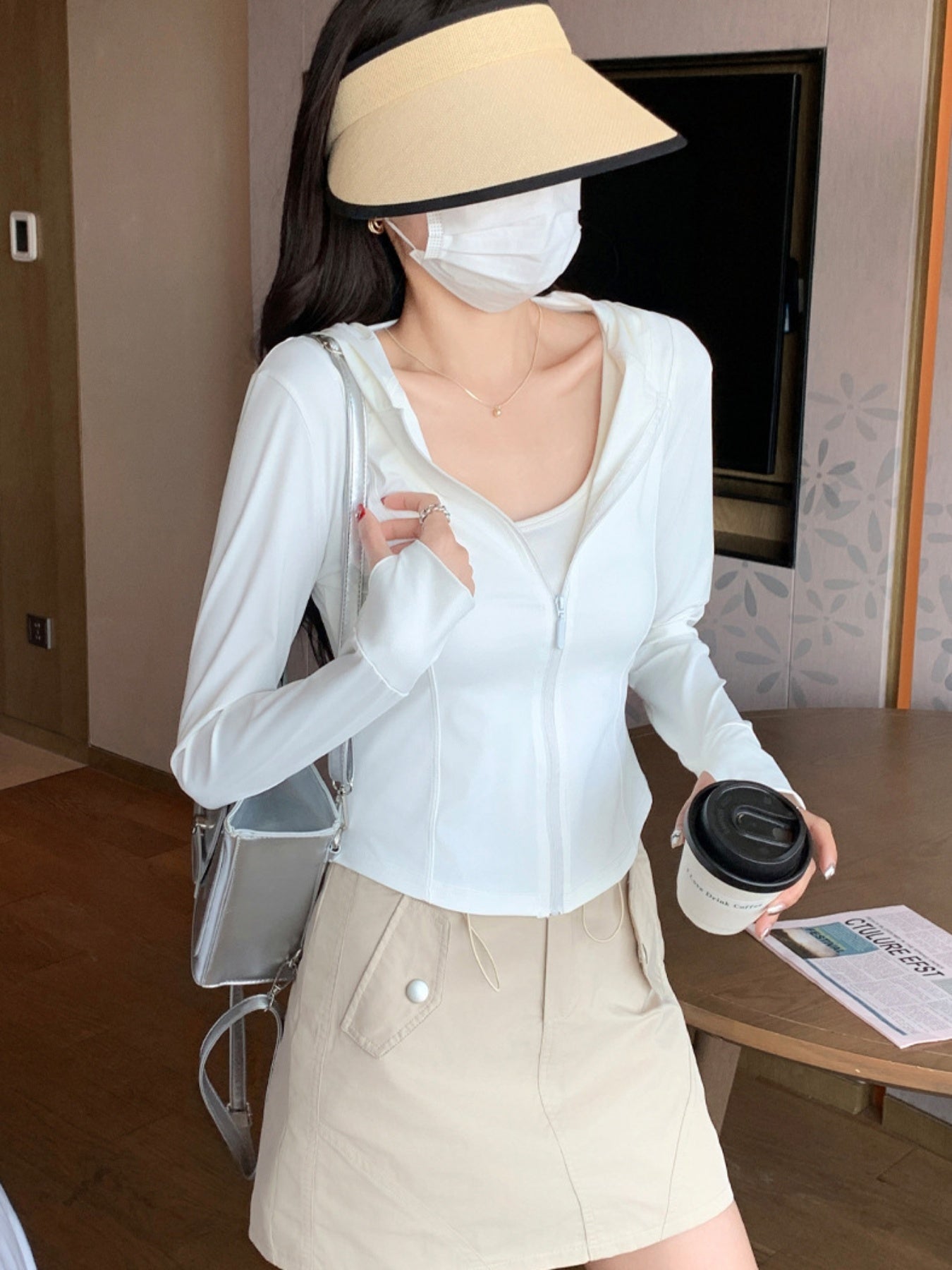 Women'S Lightweight Sun-Protective Ice-Like Breathable Clothing - -Proof Thin Sunscreen Jacket with Zipper Front, Round Neck & Side Pockets for Outdoor, Summer Casual Wear, Clothing, Minimalist Design, Skinfriendly Material