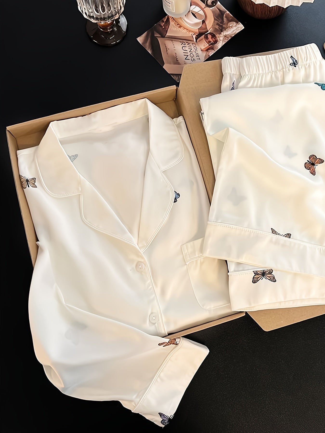 Women's Ice Sliky Fiber Fabric Premium Slim-Fit Two-Piece Pajama Set