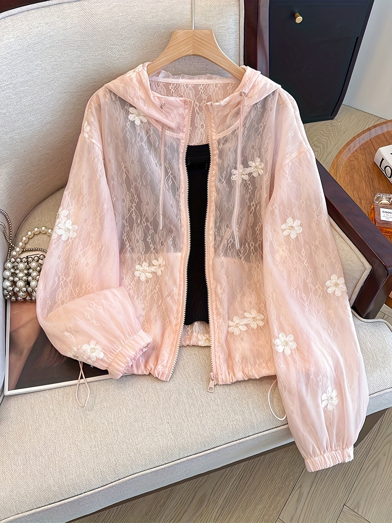 2025 Summer Women'S Lightweight Hooded Sun Jacket with Lace Trim, Semi-Breathable Long Sleeve Zip-Up Front Casual Outdoor Jacket + Top Two-Piece Set, Cute Women'S Style Soft Texture Fashion Design