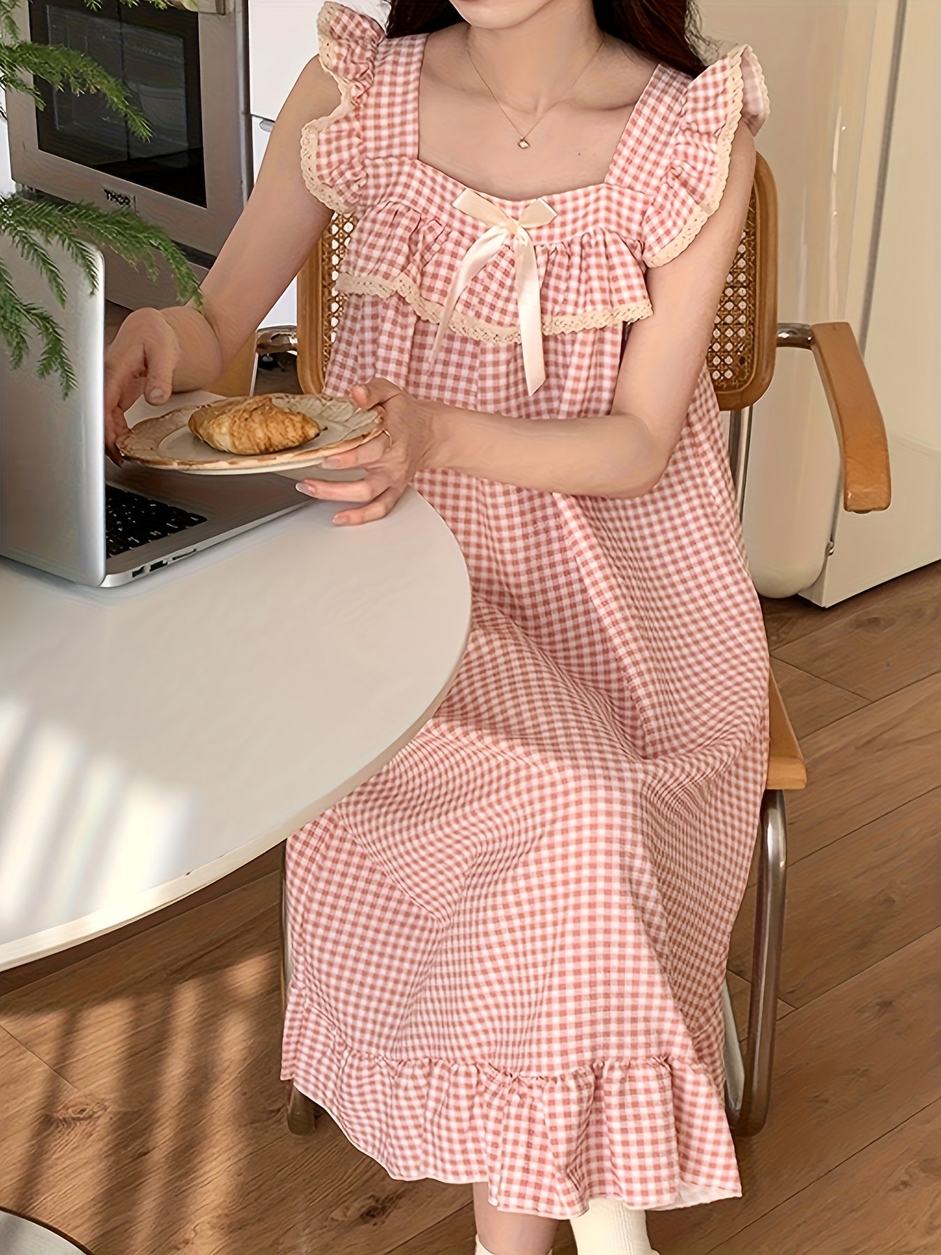 2025 Little Flying Sleeve Nightgown for Women, Summer Plaid Long Sweet and Cute Fresh Princess Style Home Wear with Built-in Bra