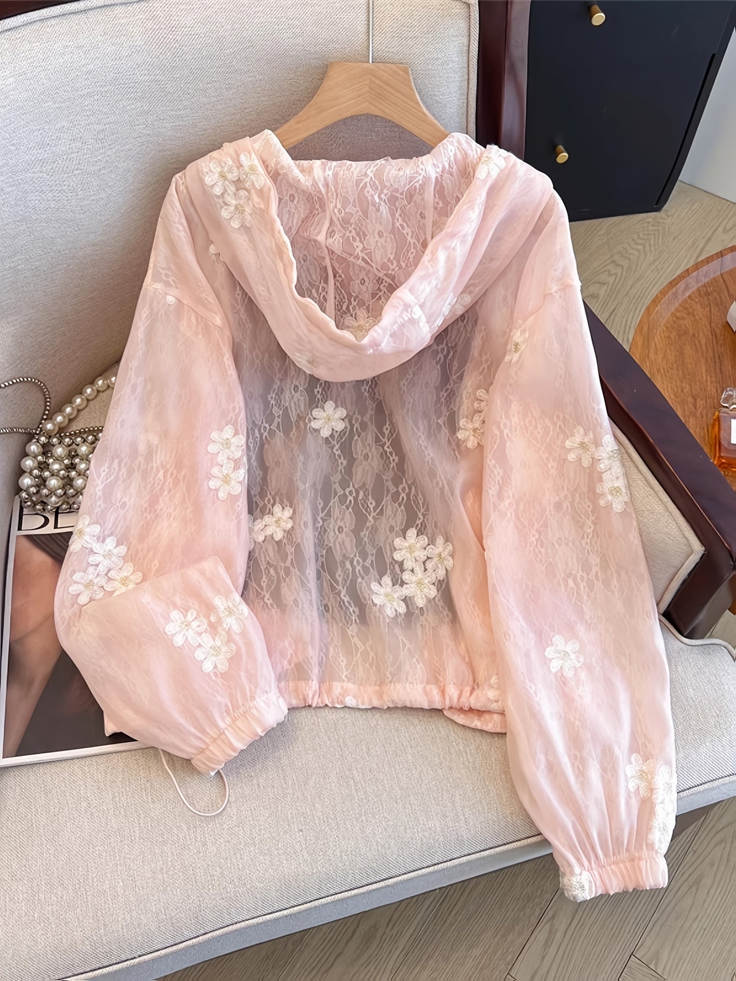 2025 Summer Women'S Lightweight Hooded Sun Jacket with Lace Trim, Semi-Breathable Long Sleeve Zip-Up Front Casual Outdoor Jacket + Top Two-Piece Set, Cute Women'S Style Soft Texture Fashion Design