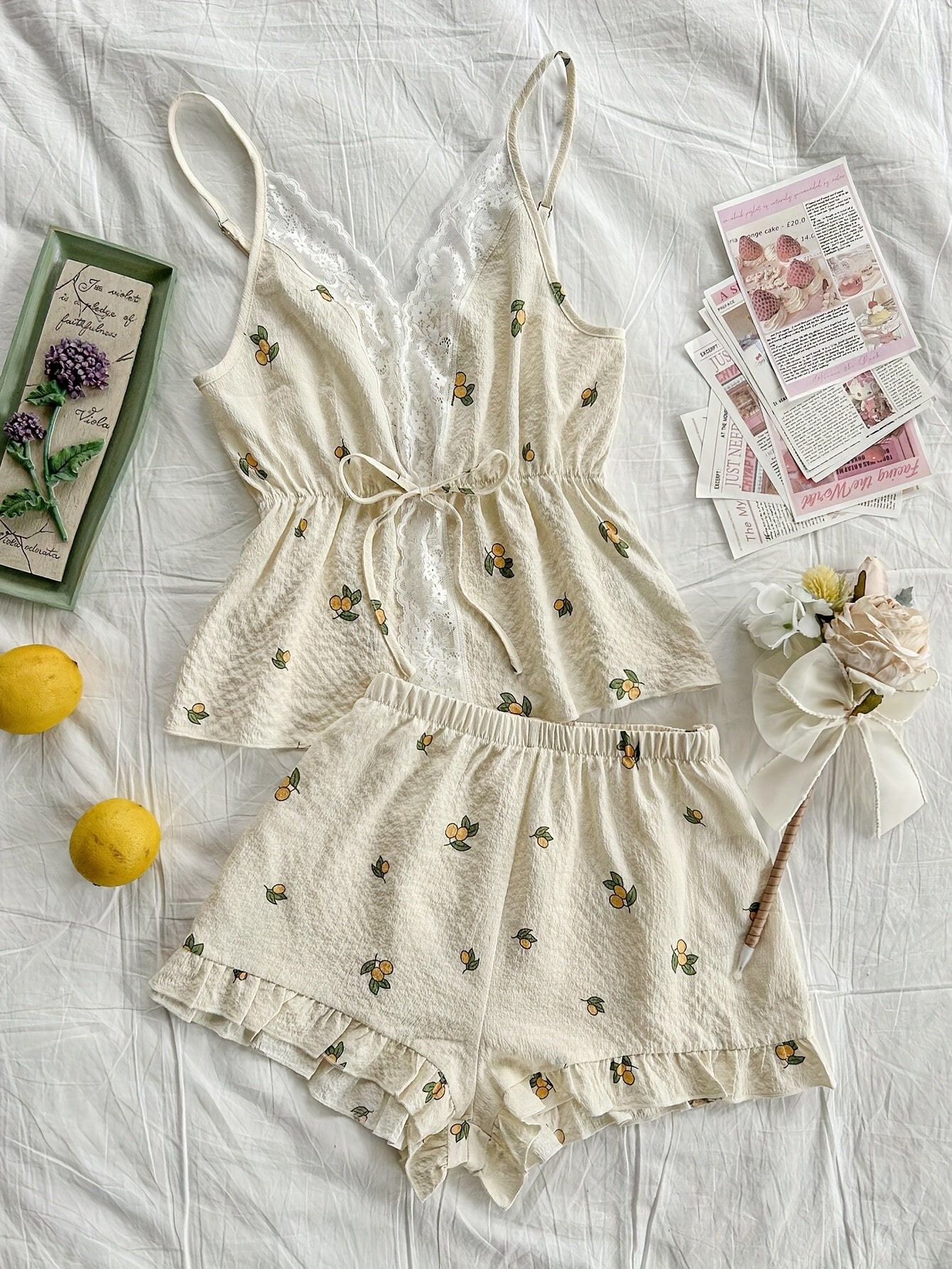 Women'S Fashion Lace Camisole and Shorts Pajama Set, Floral Pattern Spaghetti Strap Tank Top and Shorts Pajama Set, Summer